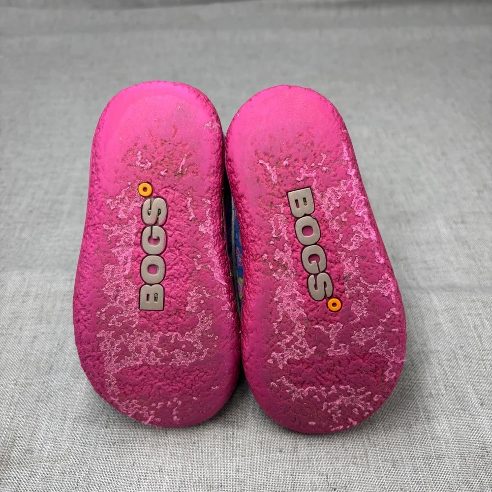 Bogs Baby Rainbow Blue Pink Waterproof Insulated Winter Boots Pull On Kid Size 7